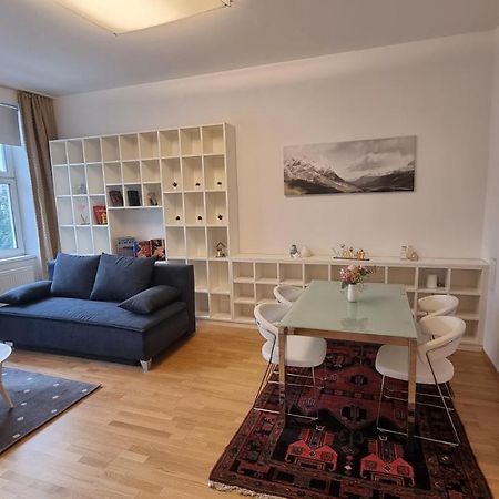 Sunny Apartment Next To Metro 1Br Vienna Exterior photo