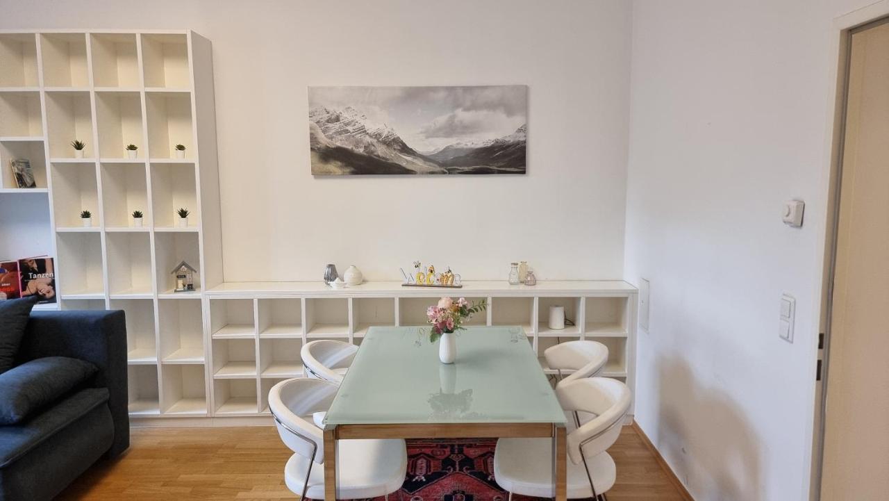 Sunny Apartment Next To Metro 1Br Vienna Exterior photo