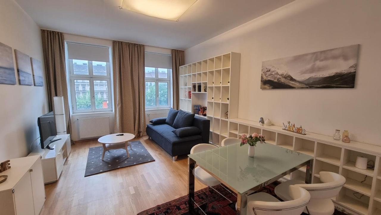 Sunny Apartment Next To Metro 1Br Vienna Exterior photo
